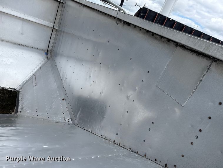 image for item EP0678 1997 Timpte grain trailer