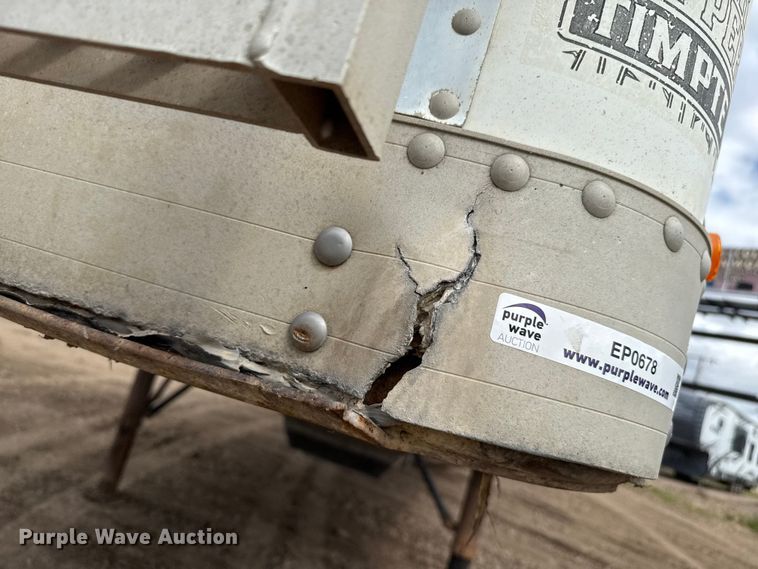 image for item EP0678 1997 Timpte grain trailer