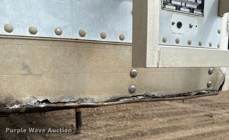 image for item EP0678 1997 Timpte grain trailer