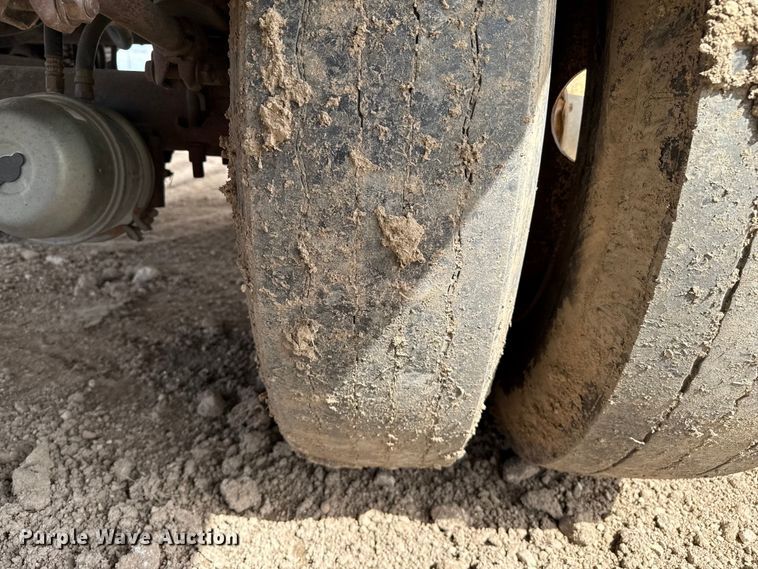 image for item EP0678 1997 Timpte grain trailer