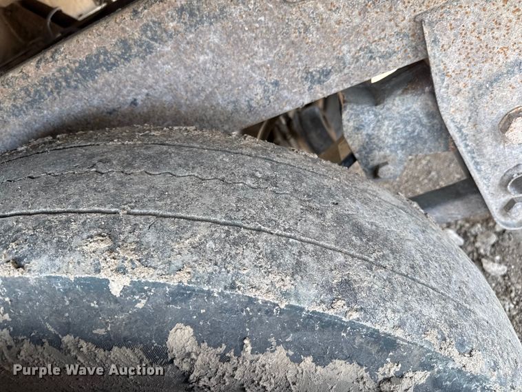 image for item EP0678 1997 Timpte grain trailer