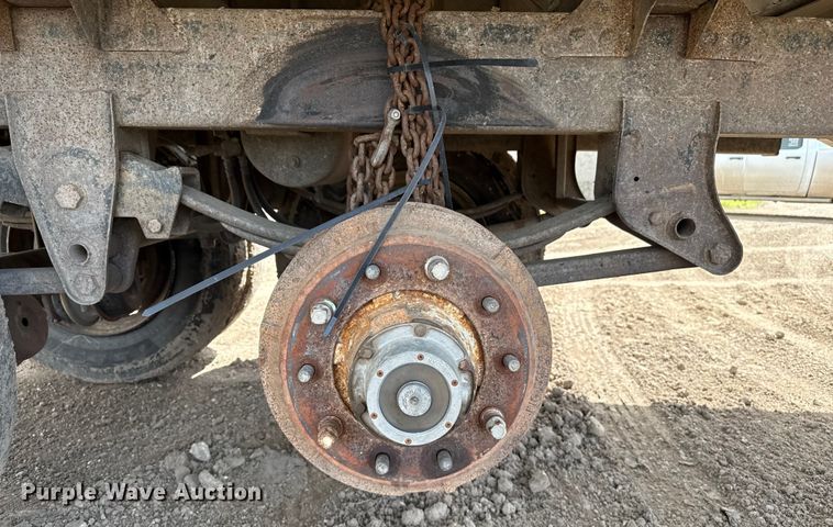 image for item EP0678 1997 Timpte grain trailer