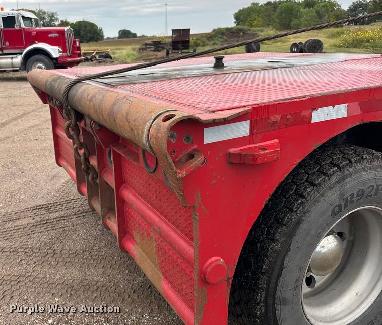 image for item ER2453 1998 Kenworth T800 winch truck