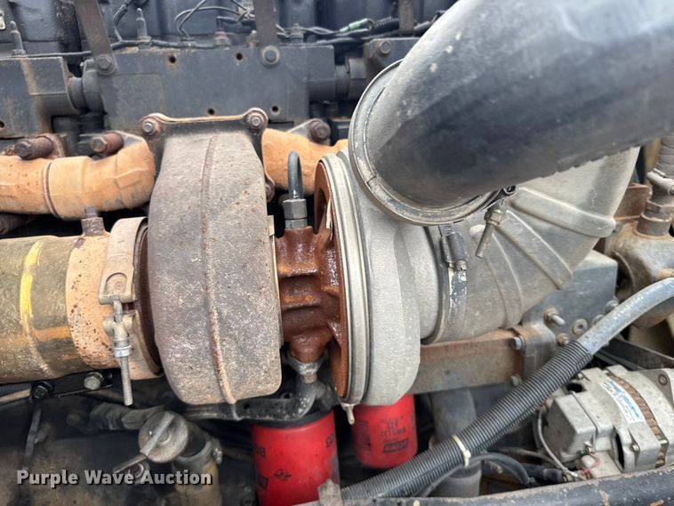 image for item ER2453 1998 Kenworth T800 winch truck