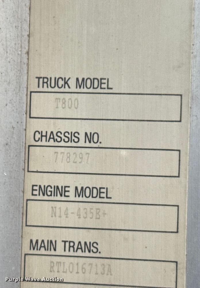 image for item ER2453 1998 Kenworth T800 winch truck