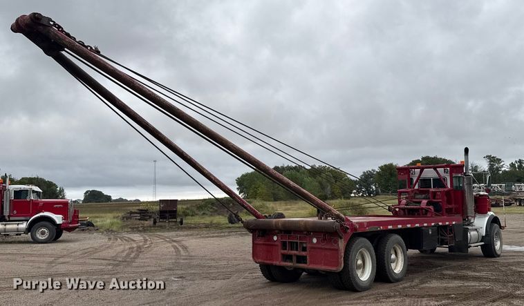 image for item ER2454 2005 Kenworth T800 glider kit winch truck