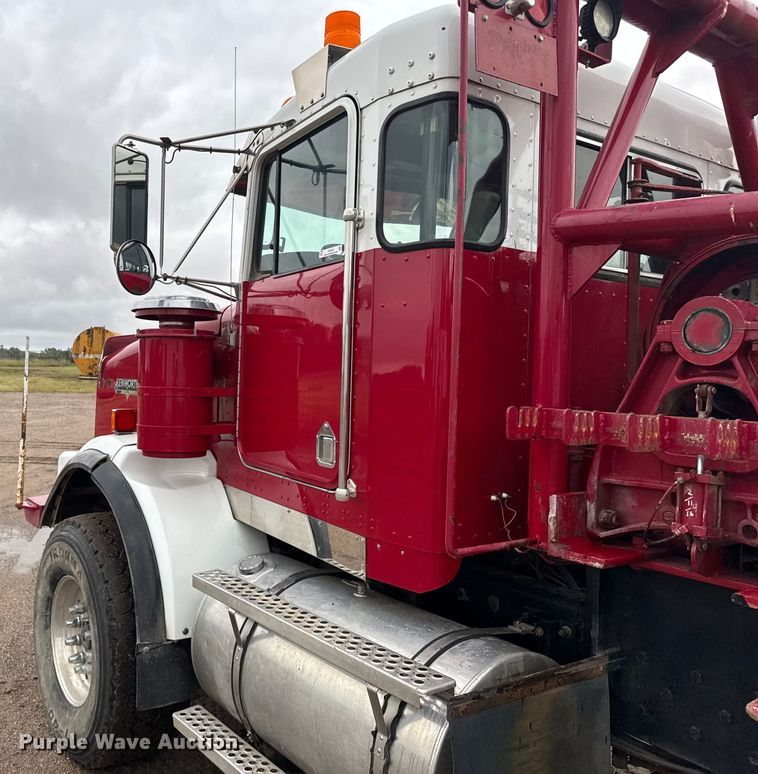 image for item ER2454 2005 Kenworth T800 glider kit winch truck