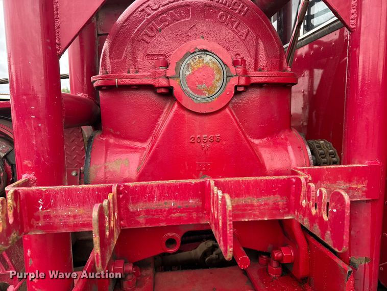 image for item ER2454 2005 Kenworth T800 glider kit winch truck