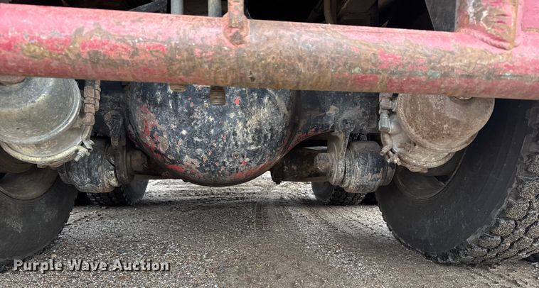 image for item ER2454 2005 Kenworth T800 glider kit winch truck