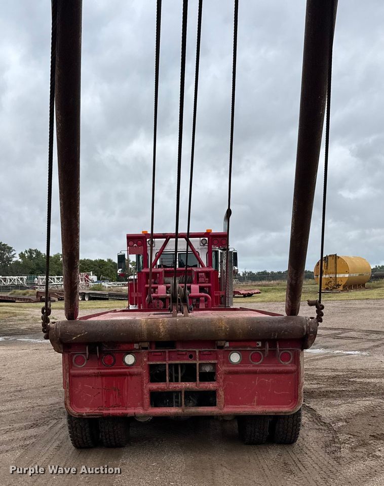 image for item ER2454 2005 Kenworth T800 glider kit winch truck