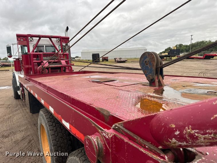 image for item ER2454 2005 Kenworth T800 glider kit winch truck