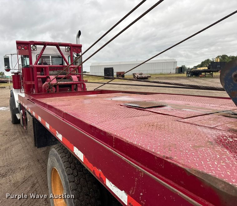 image for item ER2454 2005 Kenworth T800 glider kit winch truck