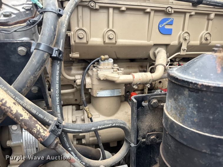 image for item ER2454 2005 Kenworth T800 glider kit winch truck