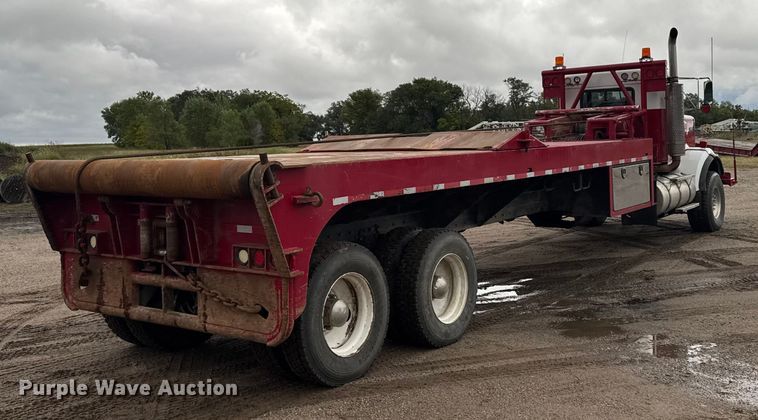 image for item ER2455 2003 Kenworth T800 winch truck