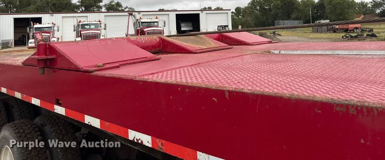 image for item ER2455 2003 Kenworth T800 winch truck