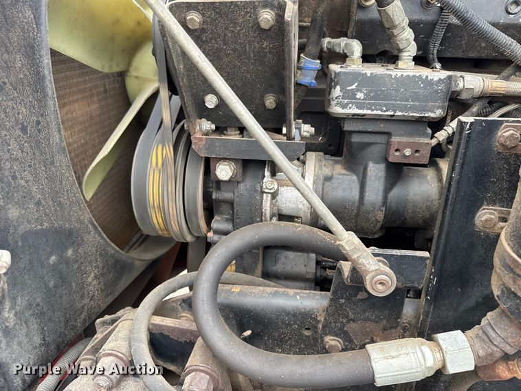 image for item ER2456 1999 Kenworth T800  winch truck