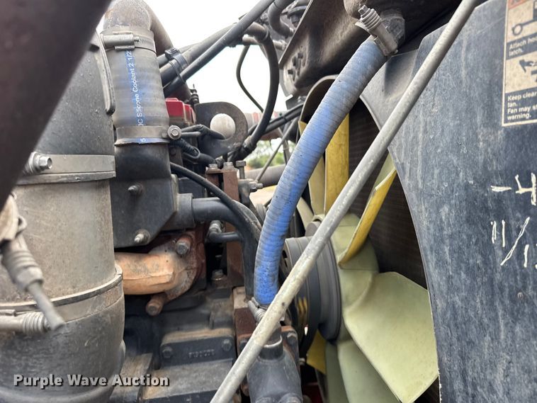 image for item ER2456 1999 Kenworth T800  winch truck