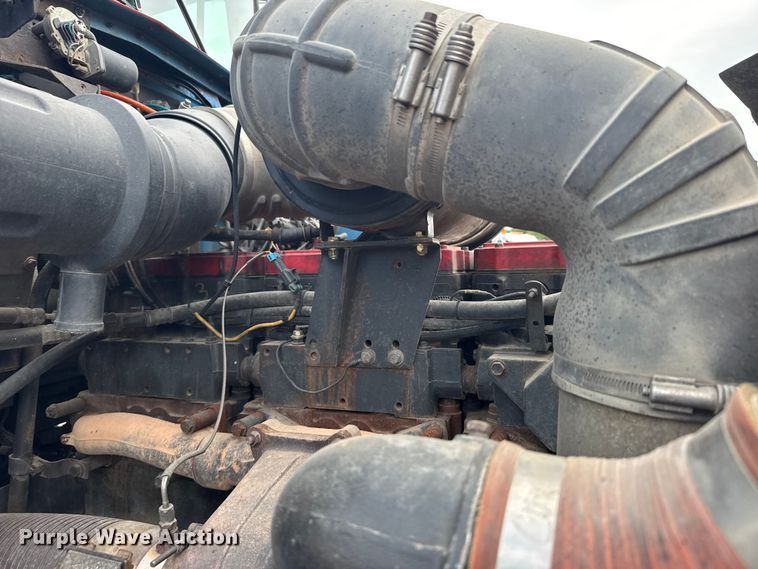 image for item ER2456 1999 Kenworth T800  winch truck