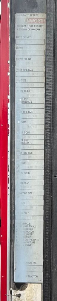 image for item ER2456 1999 Kenworth T800  winch truck