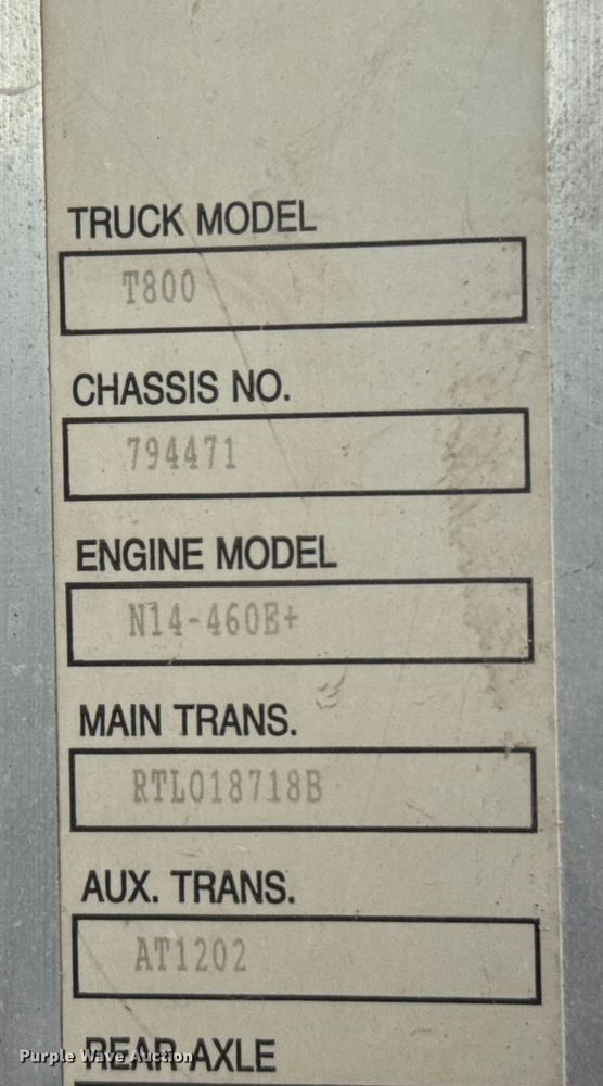 image for item ER2456 1999 Kenworth T800  winch truck