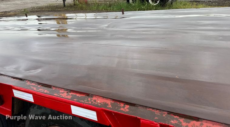 image for item ER2457 2007 Neville Built drop deck oilfield trailer
