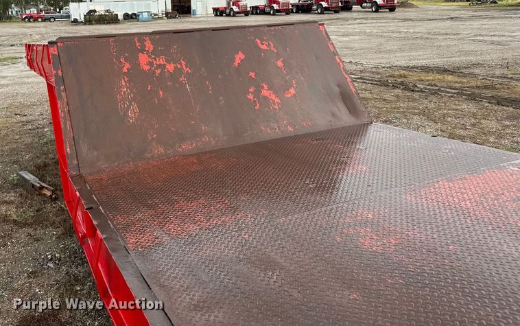 image for item ER2457 2007 Neville Built drop deck oilfield trailer