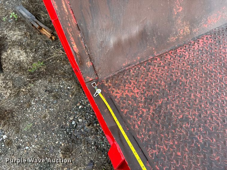 image for item ER2457 2007 Neville Built drop deck oilfield trailer