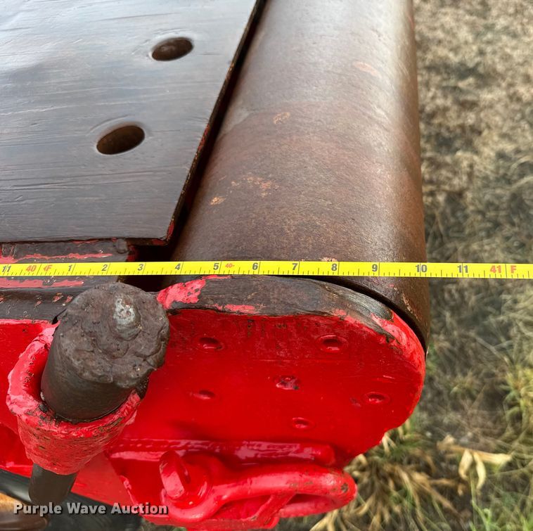 image for item ER2457 2007 Neville Built drop deck oilfield trailer