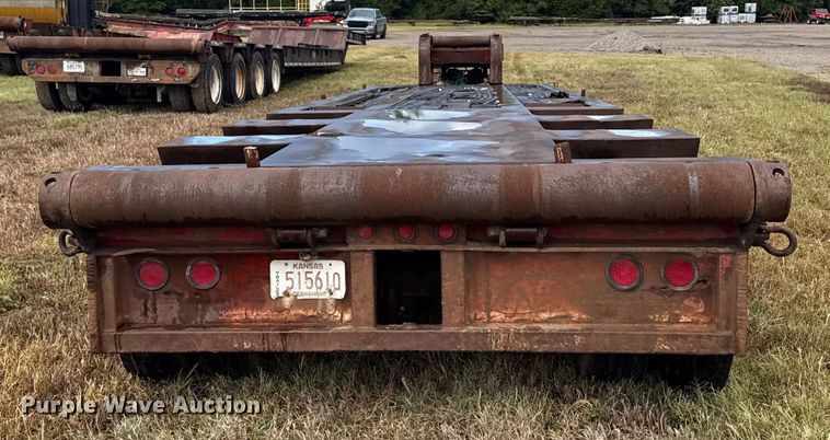 image for item ER2459 1997 Nuttall lowboy oilfield trailer
