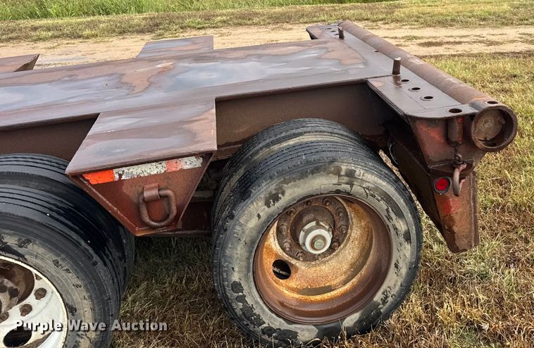 image for item ER2459 1997 Nuttall lowboy oilfield trailer