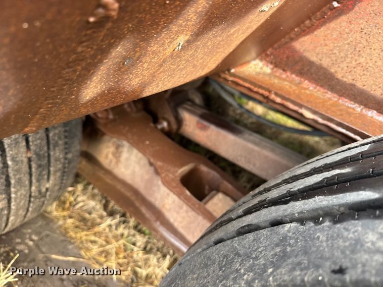 image for item ER2459 1997 Nuttall lowboy oilfield trailer