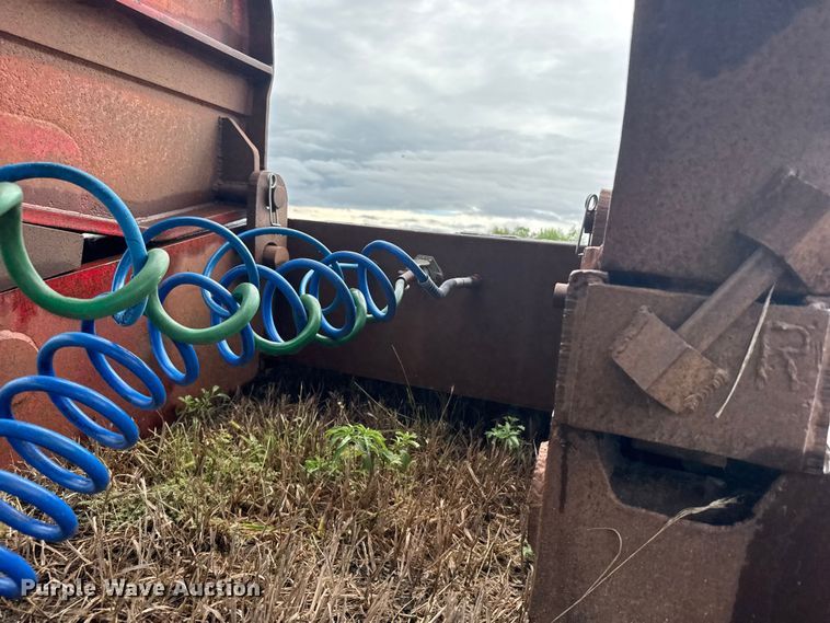 image for item ER2459 1997 Nuttall lowboy oilfield trailer