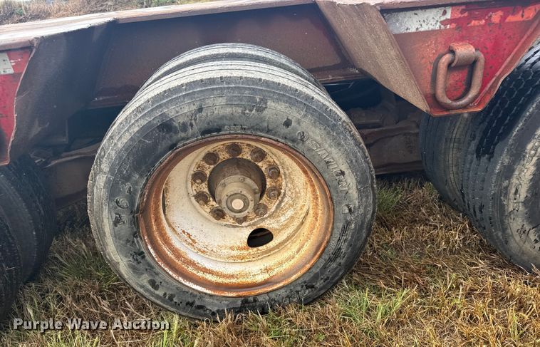 image for item ER2459 1997 Nuttall lowboy oilfield trailer