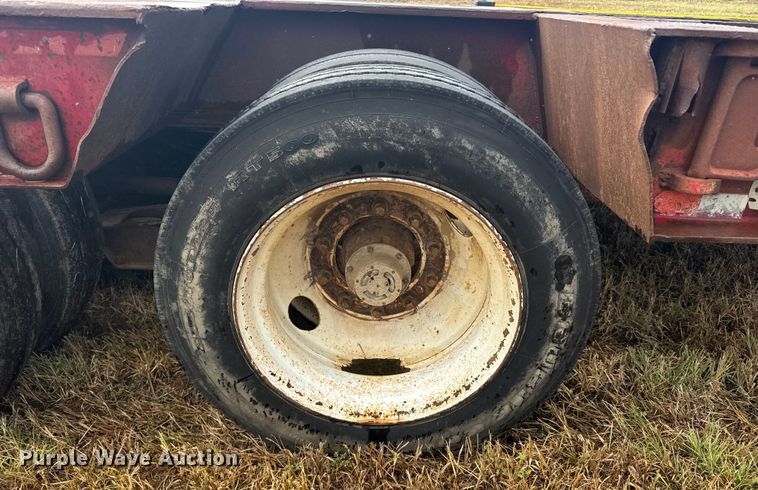 image for item ER2459 1997 Nuttall lowboy oilfield trailer