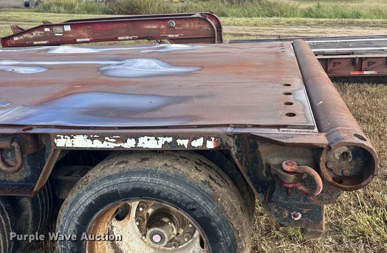 image for item ER2460 2001 Atoka Lowboy  drop deck oilfield trailer 