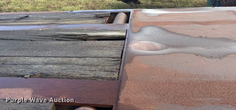 image for item ER2460 2001 Atoka Lowboy  drop deck oilfield trailer 