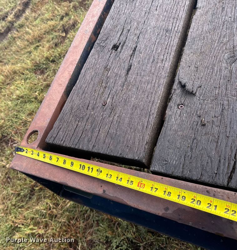 image for item ER2460 2001 Atoka Lowboy  drop deck oilfield trailer 