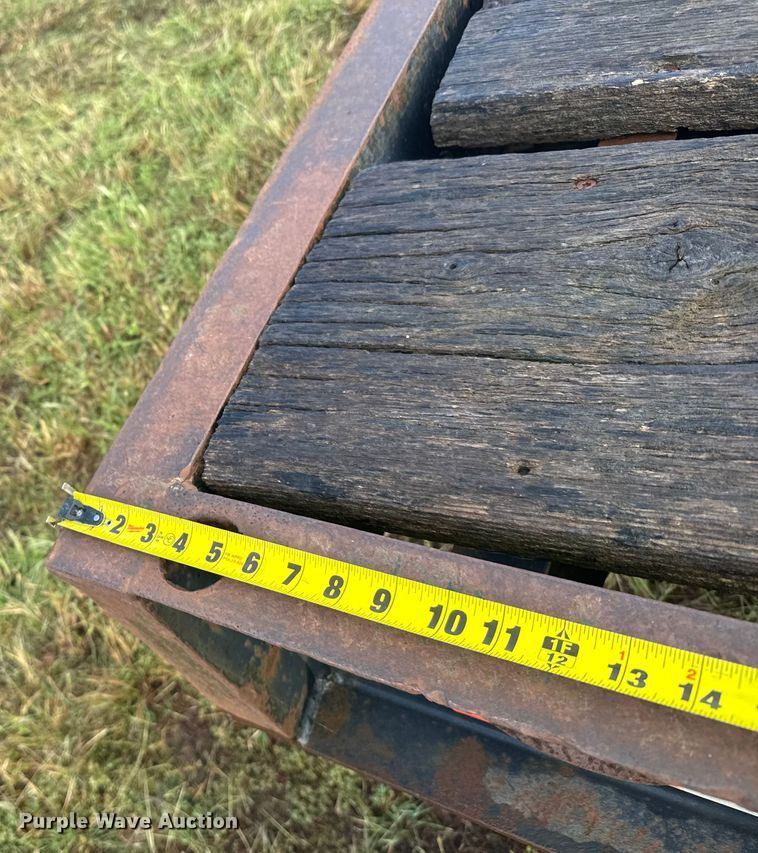 image for item ER2460 2001 Atoka Lowboy  drop deck oilfield trailer 