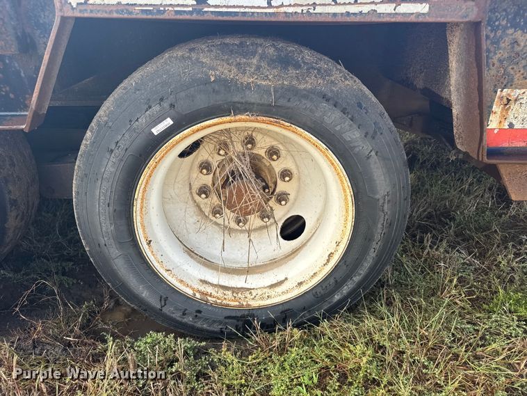 image for item ER2460 2001 Atoka Lowboy  drop deck oilfield trailer 