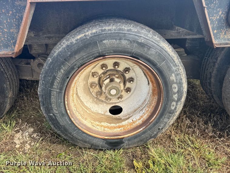 image for item ER2460 2001 Atoka Lowboy  drop deck oilfield trailer 