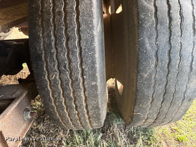 image for item ER2460 2001 Atoka Lowboy  drop deck oilfield trailer 