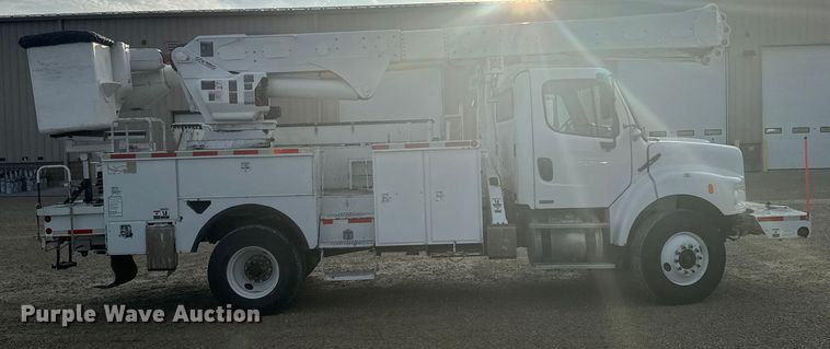 CAMIóN CON CANASTILLA 2006 FREIGHTLINER ALTEC