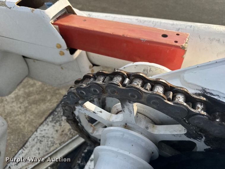 image for item ER2470 2006 Freightliner Business Class M2 bucket truck