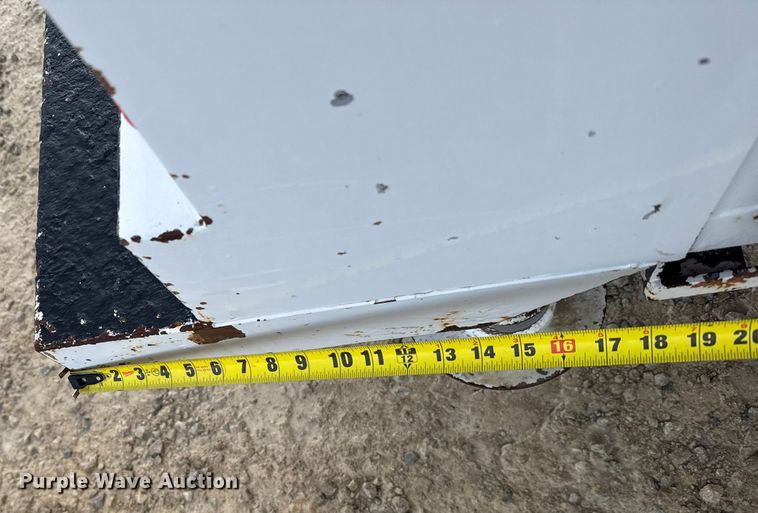 image for item ER2471 2019 Dodge Ram 5500 bucket truck