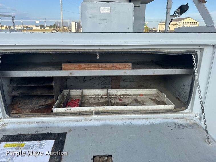 image for item ER2471 2019 Dodge Ram 5500 bucket truck