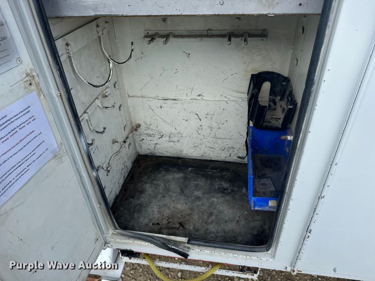 image for item ER2471 2019 Dodge Ram 5500 bucket truck