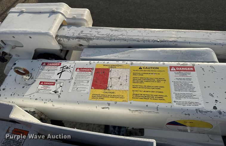 image for item ER2471 2019 Dodge Ram 5500 bucket truck