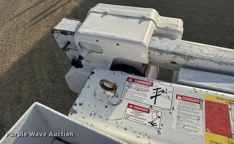 image for item ER2471 2019 Dodge Ram 5500 bucket truck