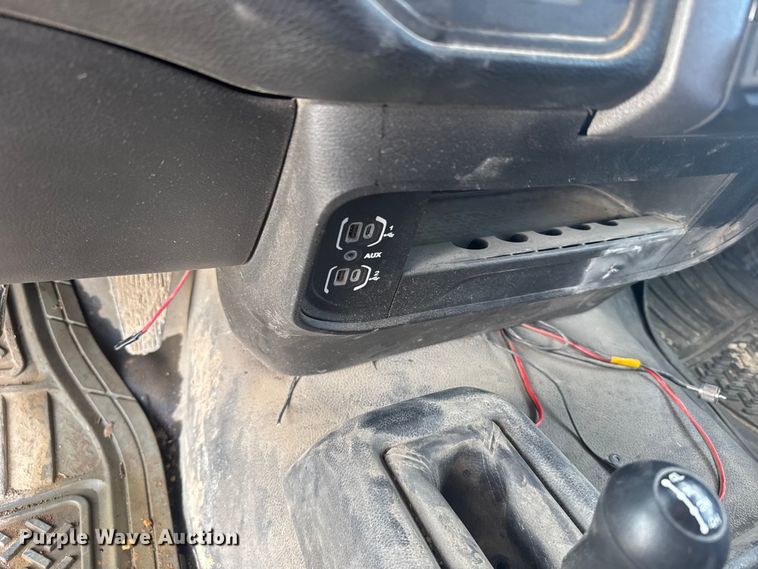 image for item ER2471 2019 Dodge Ram 5500 bucket truck