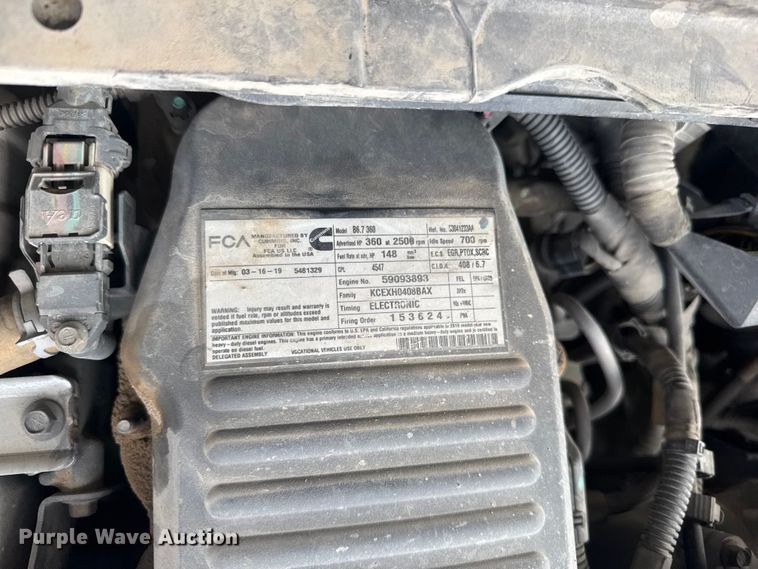 image for item ER2471 2019 Dodge Ram 5500 bucket truck